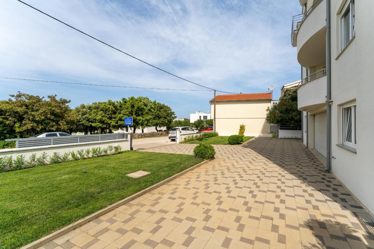 Villa Mirela Petrcane Esterno foto